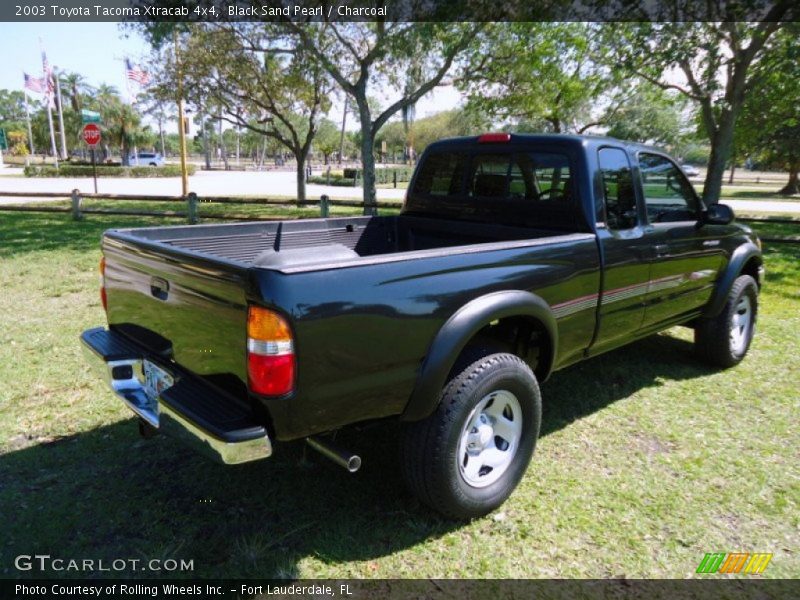 Black Sand Pearl / Charcoal 2003 Toyota Tacoma Xtracab 4x4