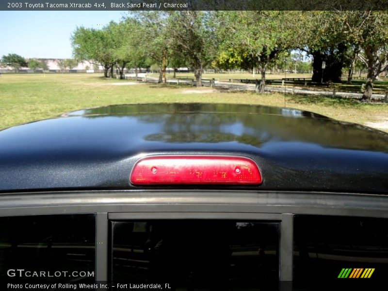 Black Sand Pearl / Charcoal 2003 Toyota Tacoma Xtracab 4x4