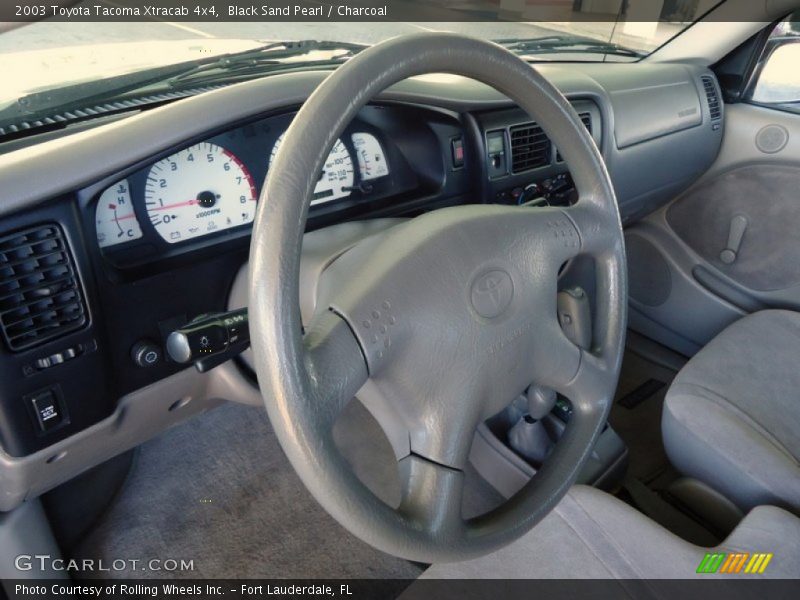 Black Sand Pearl / Charcoal 2003 Toyota Tacoma Xtracab 4x4