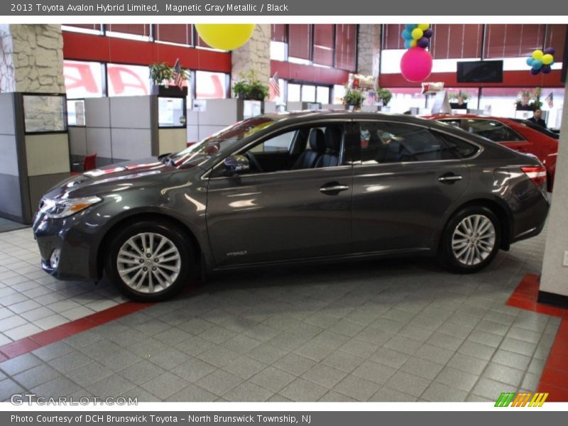 Magnetic Gray Metallic / Black 2013 Toyota Avalon Hybrid Limited