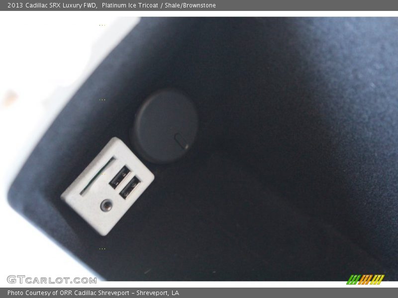 Platinum Ice Tricoat / Shale/Brownstone 2013 Cadillac SRX Luxury FWD