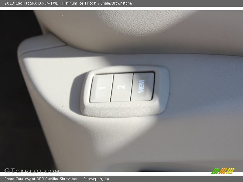 Platinum Ice Tricoat / Shale/Brownstone 2013 Cadillac SRX Luxury FWD