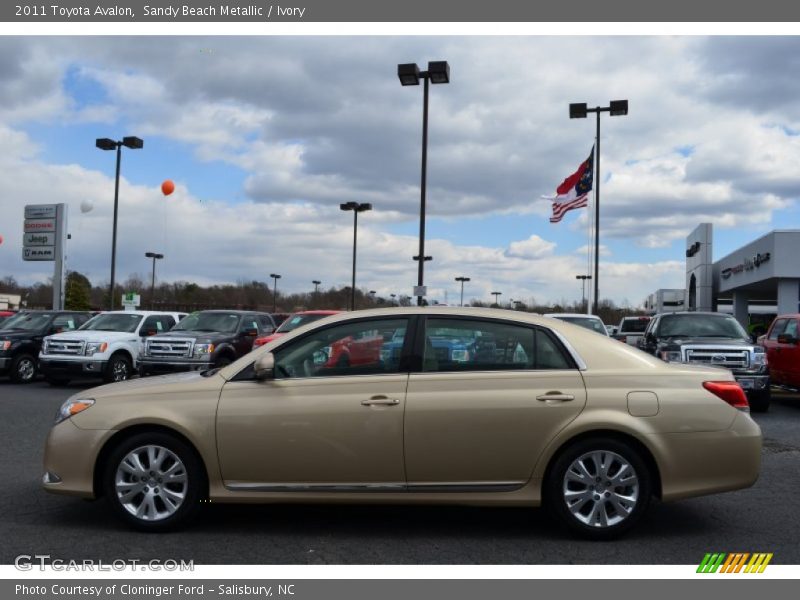 Sandy Beach Metallic / Ivory 2011 Toyota Avalon