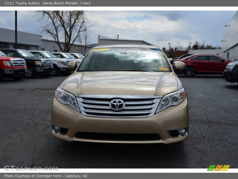 Sandy Beach Metallic / Ivory 2011 Toyota Avalon