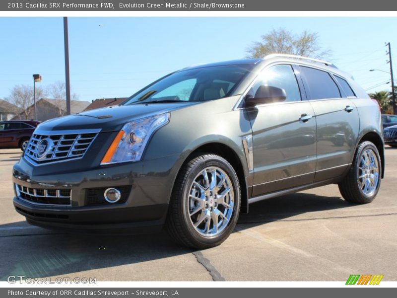 Front 3/4 View of 2013 SRX Performance FWD
