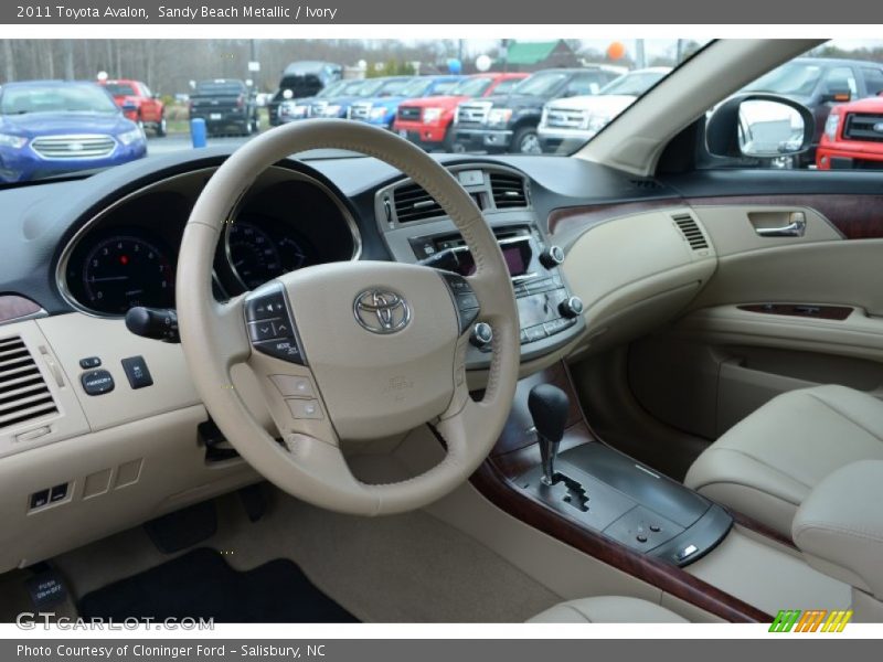 Sandy Beach Metallic / Ivory 2011 Toyota Avalon
