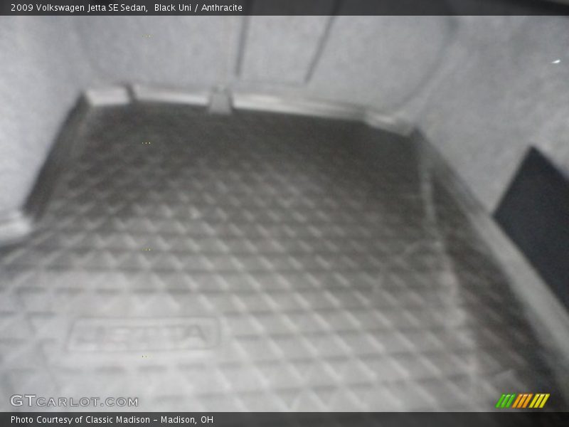 Black Uni / Anthracite 2009 Volkswagen Jetta SE Sedan