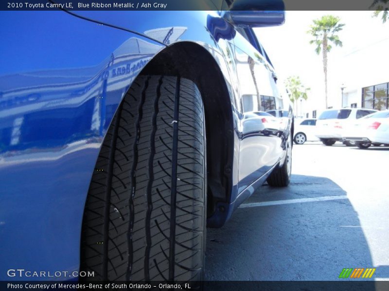 Blue Ribbon Metallic / Ash Gray 2010 Toyota Camry LE
