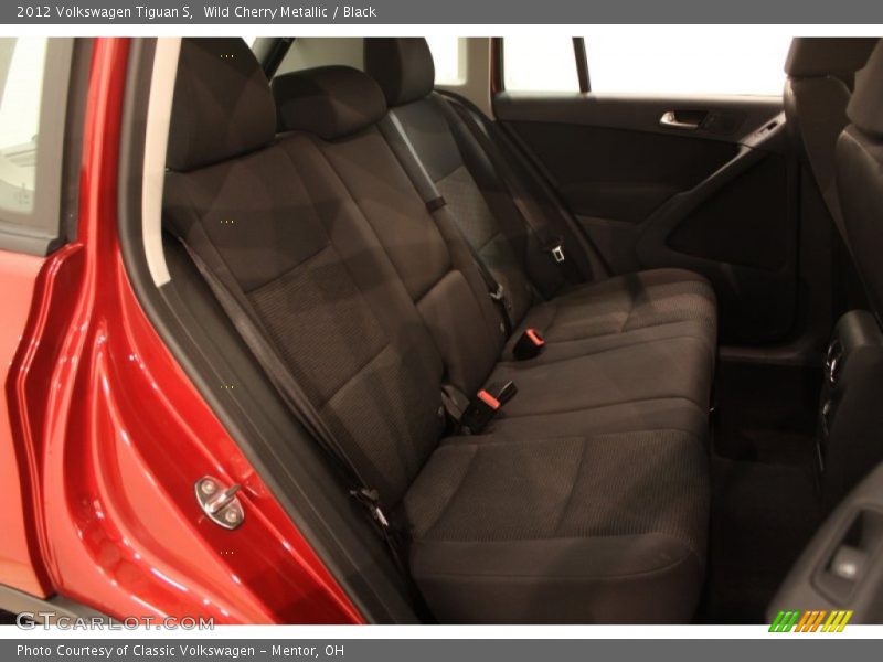Wild Cherry Metallic / Black 2012 Volkswagen Tiguan S