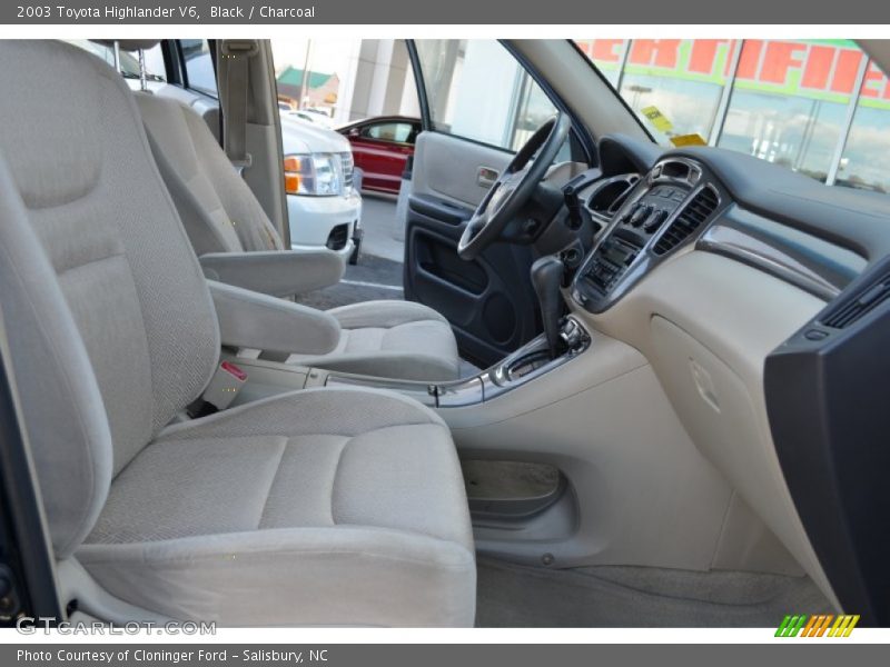Black / Charcoal 2003 Toyota Highlander V6