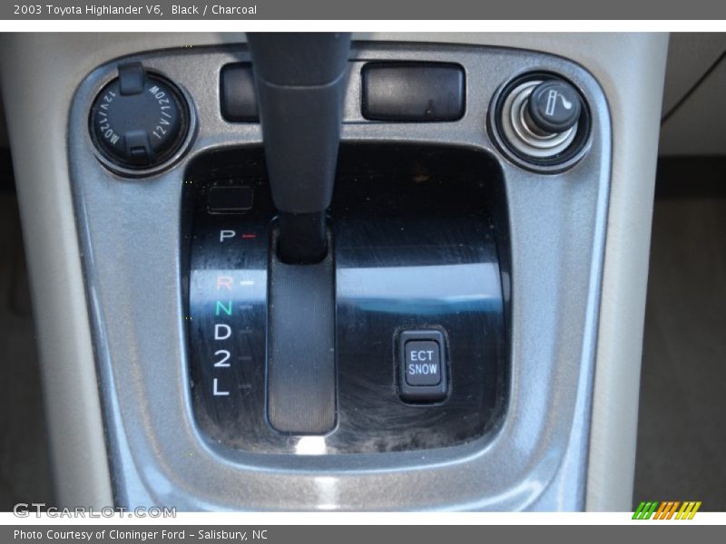 Black / Charcoal 2003 Toyota Highlander V6