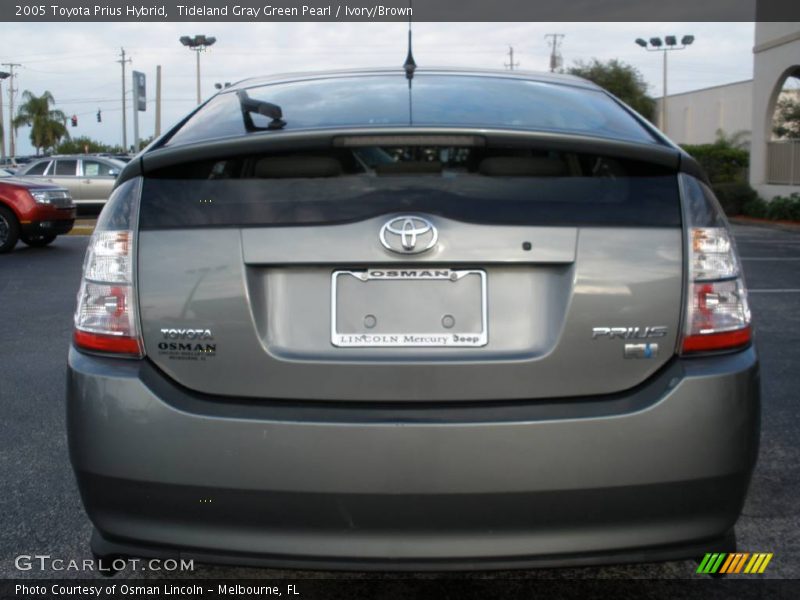 Tideland Gray Green Pearl / Ivory/Brown 2005 Toyota Prius Hybrid