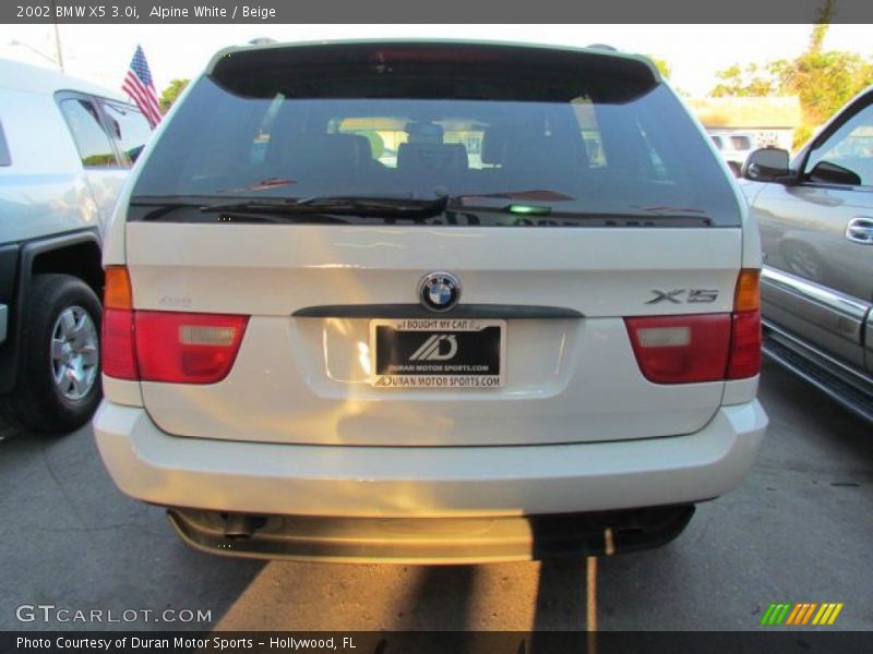 Alpine White / Beige 2002 BMW X5 3.0i