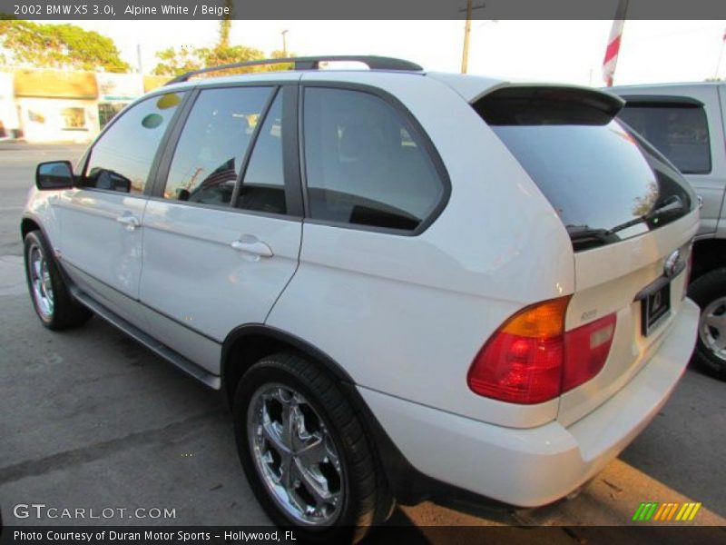 Alpine White / Beige 2002 BMW X5 3.0i