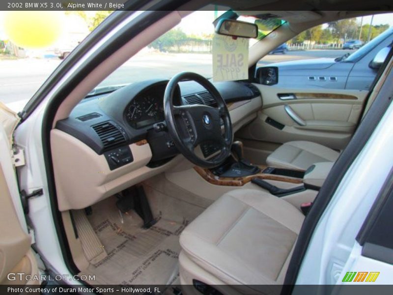 Alpine White / Beige 2002 BMW X5 3.0i