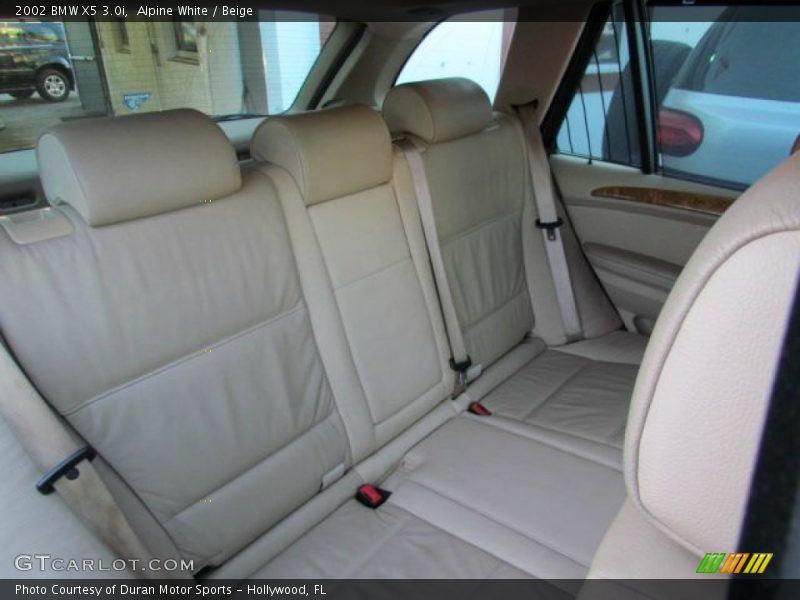 Alpine White / Beige 2002 BMW X5 3.0i