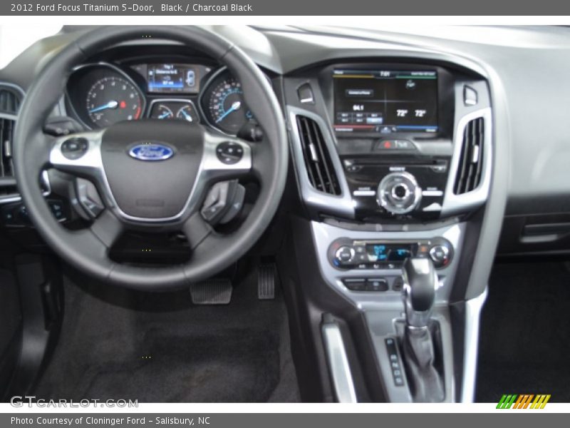 Black / Charcoal Black 2012 Ford Focus Titanium 5-Door