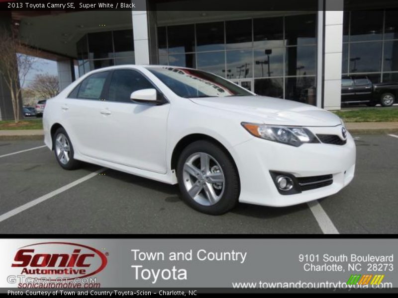 Super White / Black 2013 Toyota Camry SE