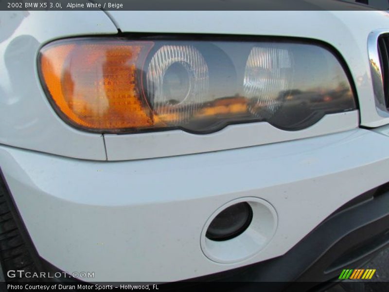 Alpine White / Beige 2002 BMW X5 3.0i