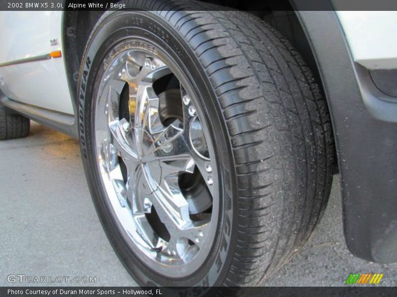 Alpine White / Beige 2002 BMW X5 3.0i