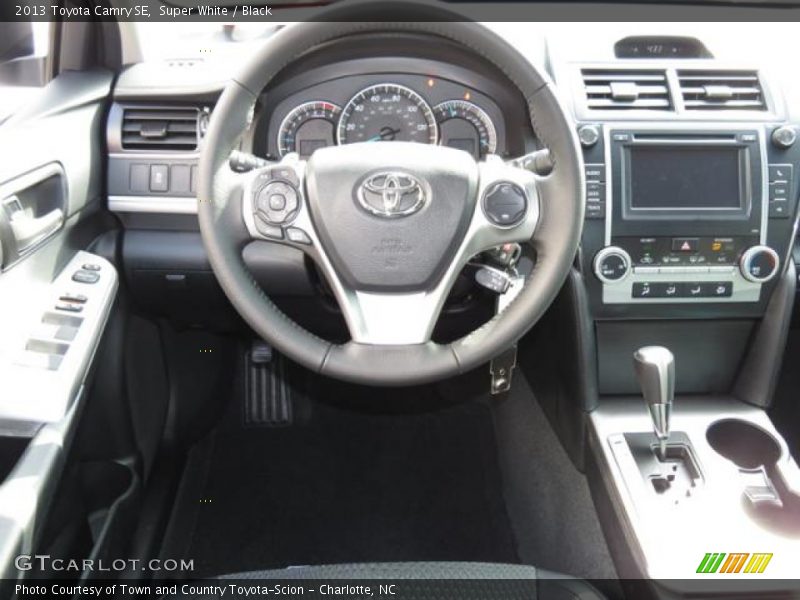 Super White / Black 2013 Toyota Camry SE