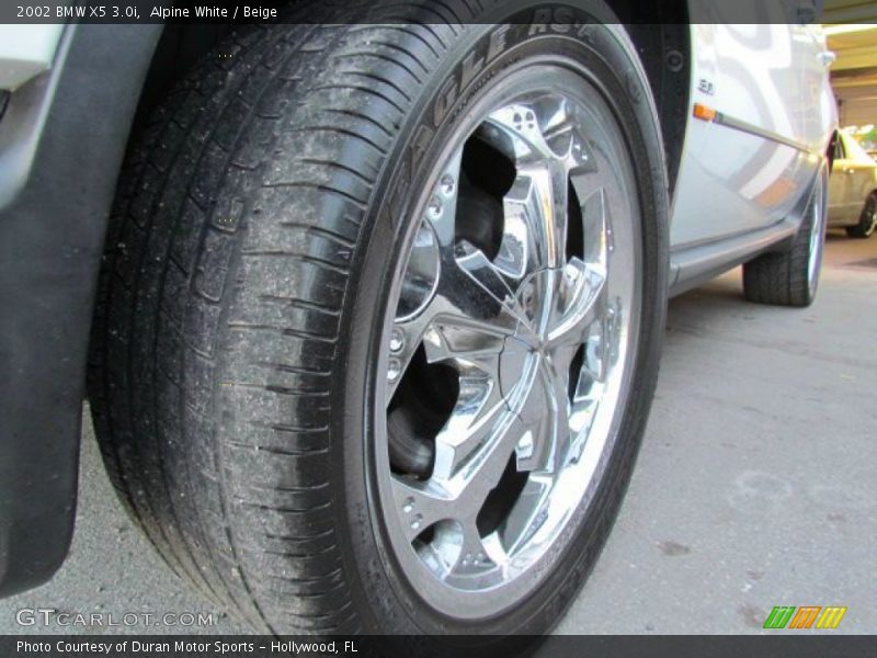 Alpine White / Beige 2002 BMW X5 3.0i