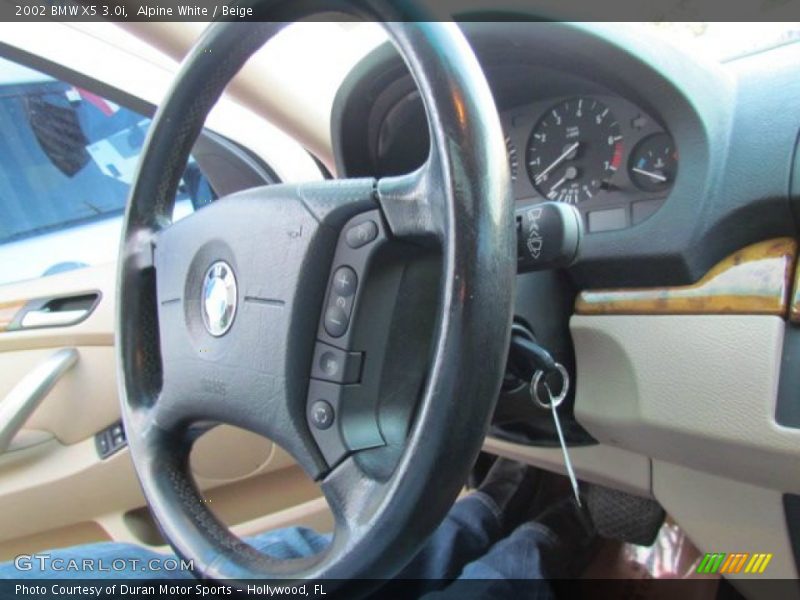 Alpine White / Beige 2002 BMW X5 3.0i