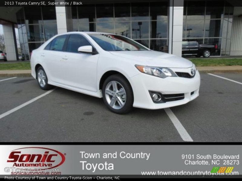 Super White / Black 2013 Toyota Camry SE