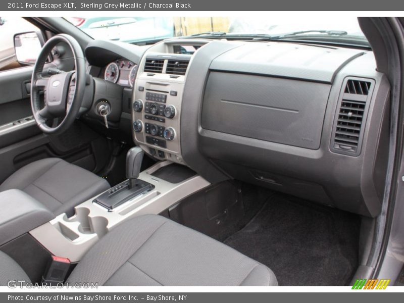 Dashboard of 2011 Escape XLT