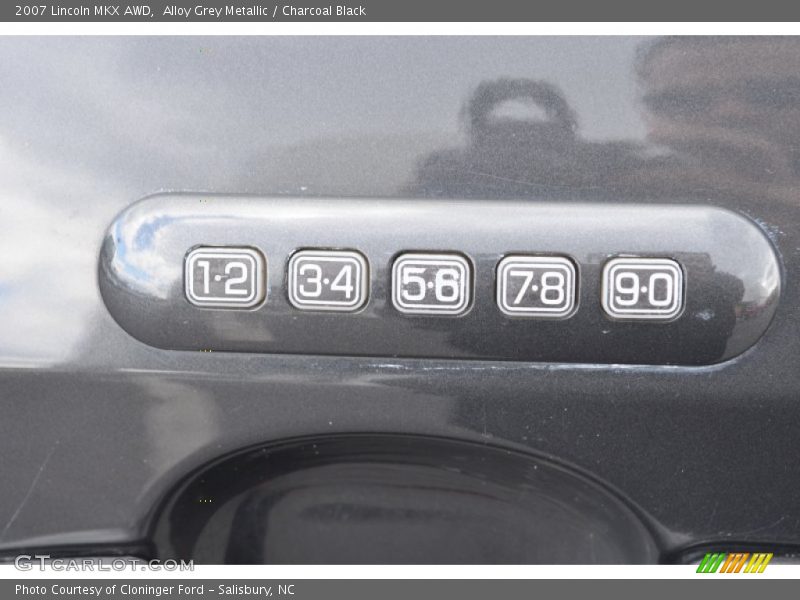 Alloy Grey Metallic / Charcoal Black 2007 Lincoln MKX AWD