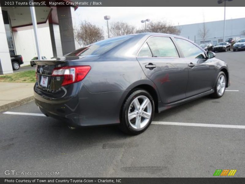 Magnetic Gray Metallic / Black 2013 Toyota Camry SE