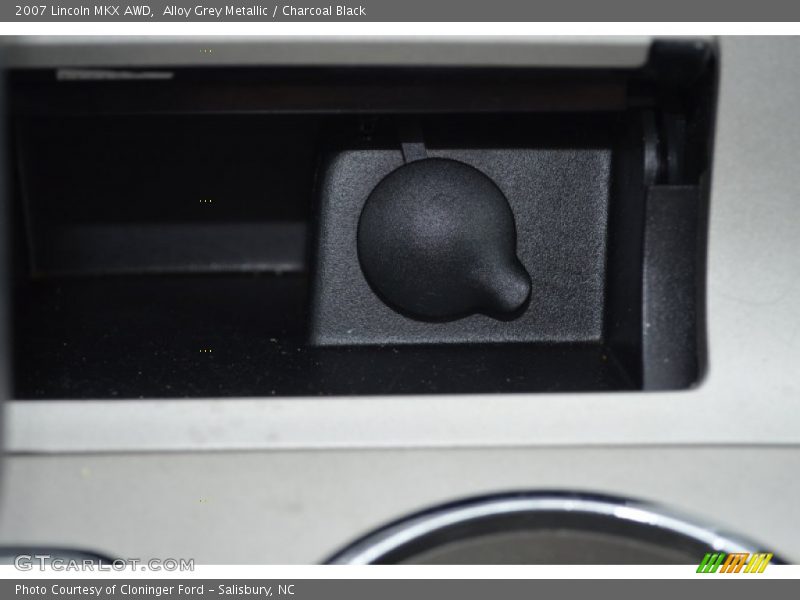 Alloy Grey Metallic / Charcoal Black 2007 Lincoln MKX AWD