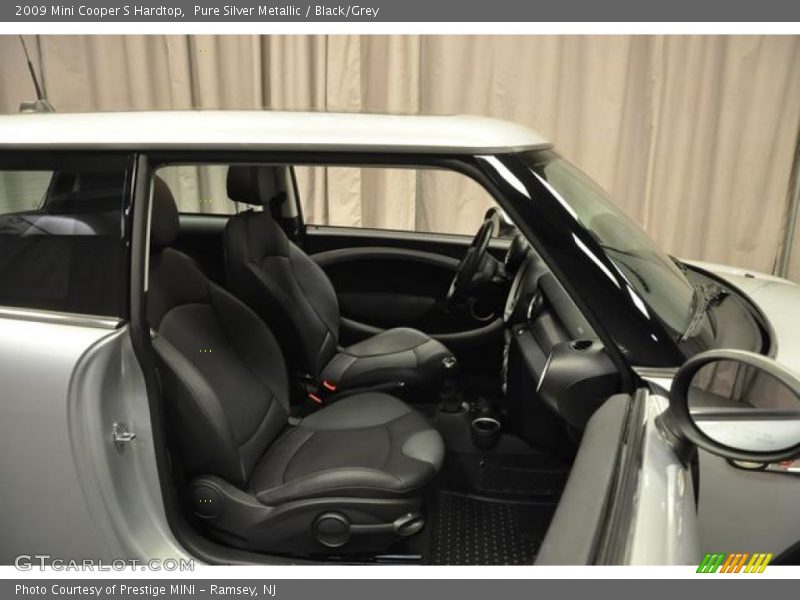 Pure Silver Metallic / Black/Grey 2009 Mini Cooper S Hardtop