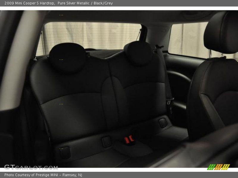 Pure Silver Metallic / Black/Grey 2009 Mini Cooper S Hardtop