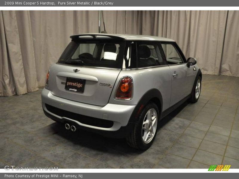 Pure Silver Metallic / Black/Grey 2009 Mini Cooper S Hardtop