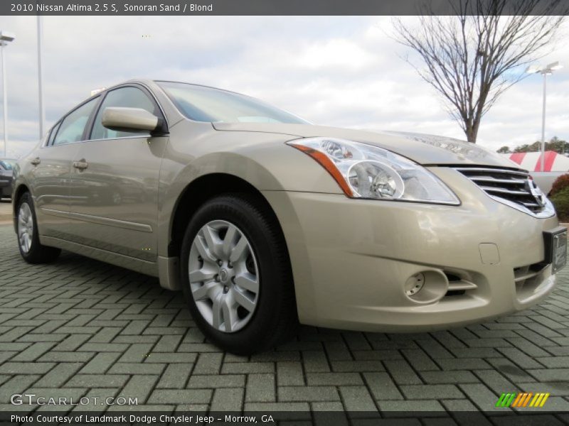 Sonoran Sand / Blond 2010 Nissan Altima 2.5 S