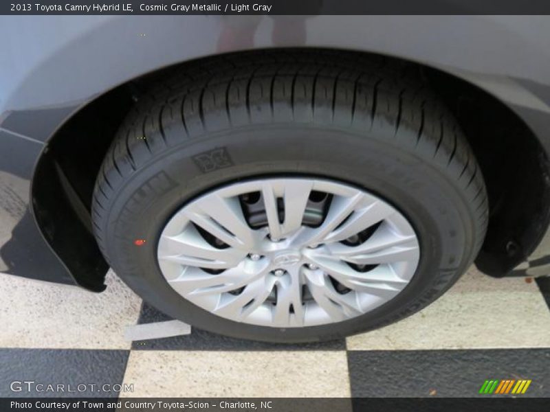 Cosmic Gray Metallic / Light Gray 2013 Toyota Camry Hybrid LE