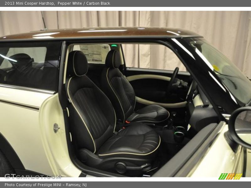 Pepper White / Carbon Black 2013 Mini Cooper Hardtop