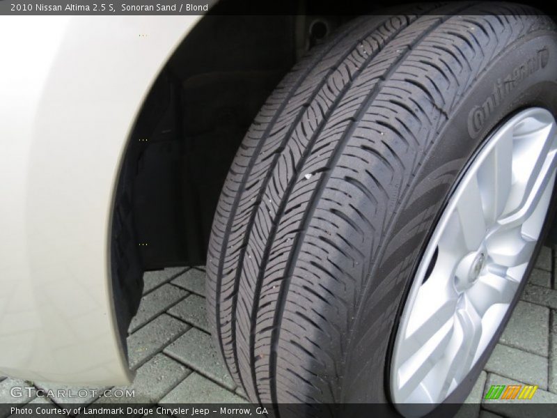 Sonoran Sand / Blond 2010 Nissan Altima 2.5 S