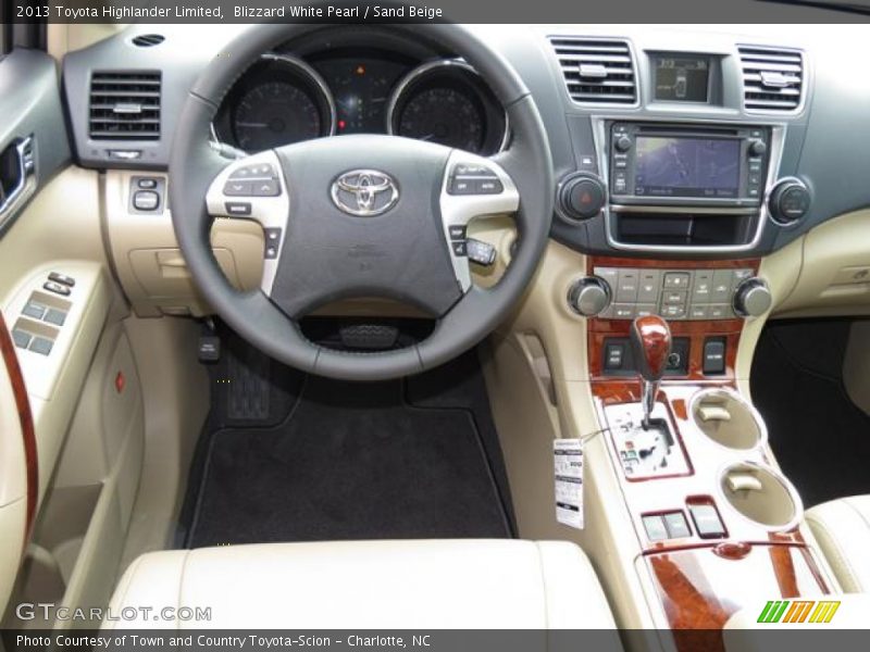 Blizzard White Pearl / Sand Beige 2013 Toyota Highlander Limited