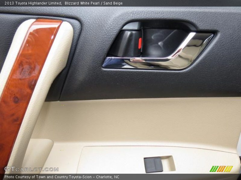 Blizzard White Pearl / Sand Beige 2013 Toyota Highlander Limited