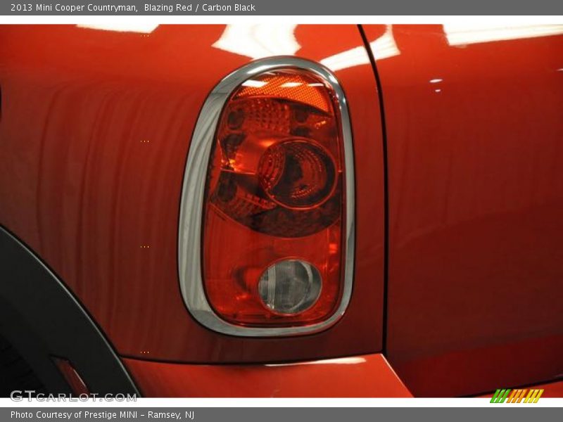 Blazing Red / Carbon Black 2013 Mini Cooper Countryman