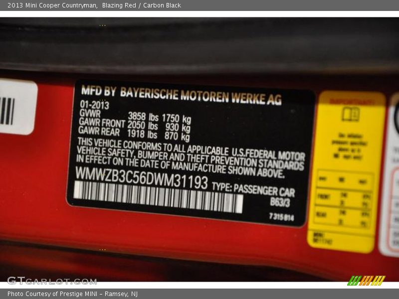 Blazing Red / Carbon Black 2013 Mini Cooper Countryman