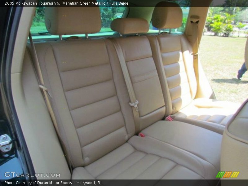 Venetian Green Metallic / Pure Beige 2005 Volkswagen Touareg V6