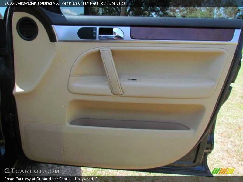 Venetian Green Metallic / Pure Beige 2005 Volkswagen Touareg V6