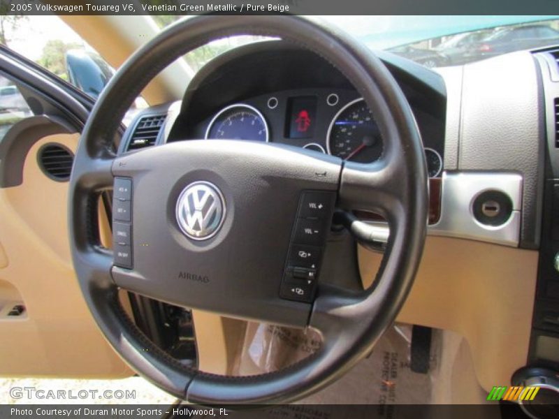 Venetian Green Metallic / Pure Beige 2005 Volkswagen Touareg V6