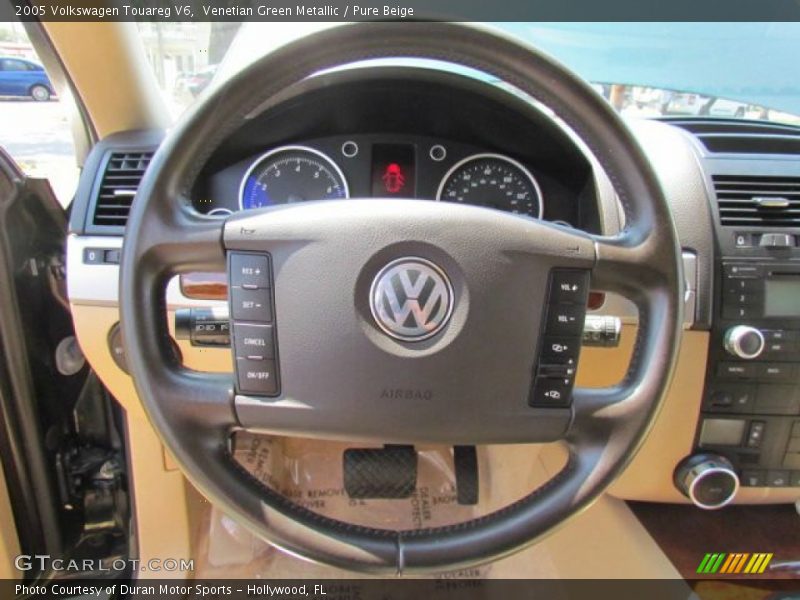 Venetian Green Metallic / Pure Beige 2005 Volkswagen Touareg V6