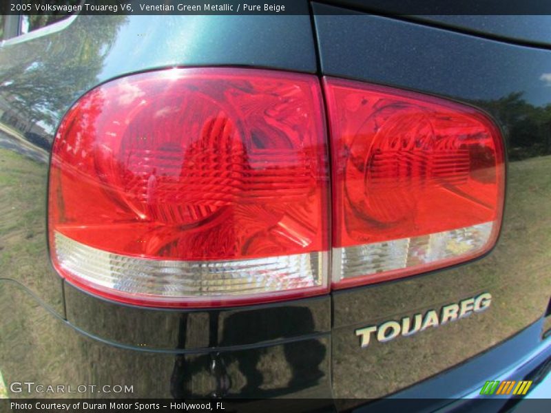 Venetian Green Metallic / Pure Beige 2005 Volkswagen Touareg V6
