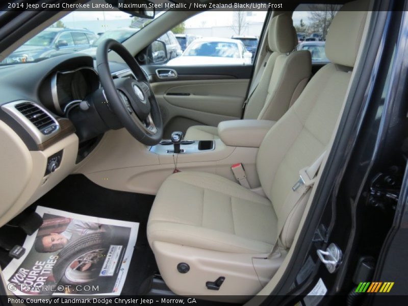  2014 Grand Cherokee Laredo New Zealand Black/Light Frost Interior