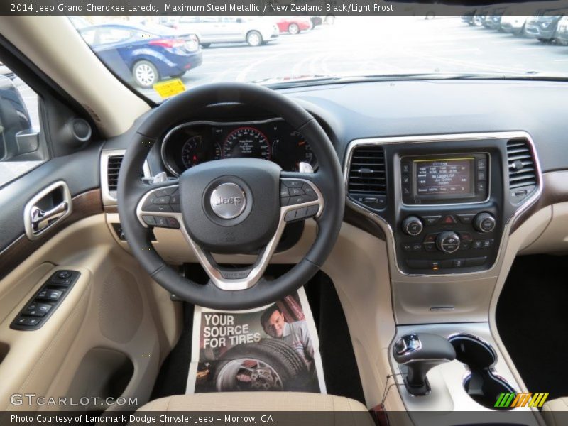 Dashboard of 2014 Grand Cherokee Laredo